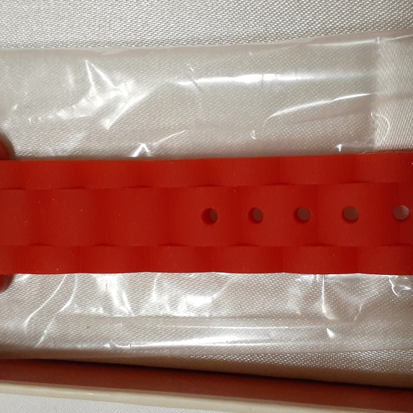 Coach Resin Watch-Red - Picture 3 of 6